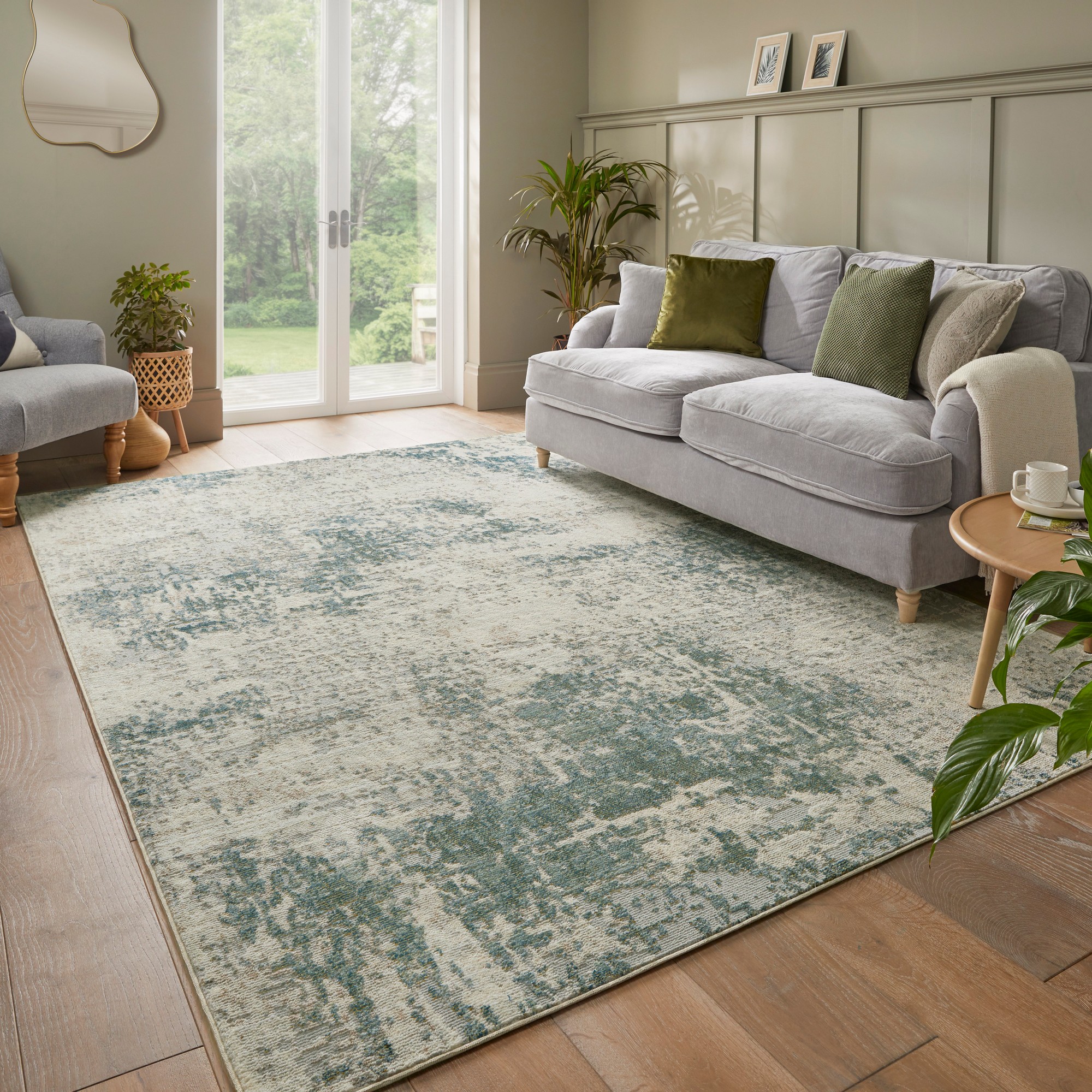 Rossa Ros03 Abstract Rug By Concept Looms In Ivory Green